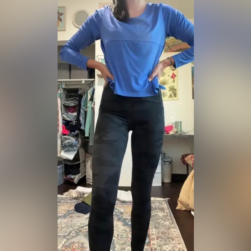 Lululemon Align High Rise 25” Black Camo Coal Multi Leggings Size 4